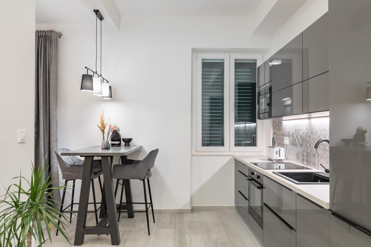 Studio Apartment Home Split Ngoại thất bức ảnh
