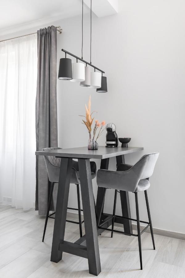 Studio Apartment Home Split Ngoại thất bức ảnh