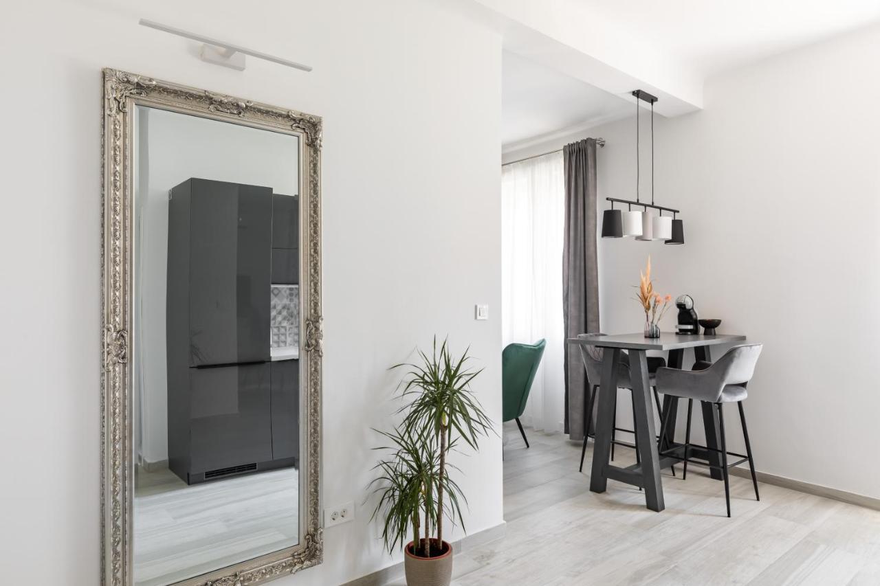 Studio Apartment Home Split Ngoại thất bức ảnh